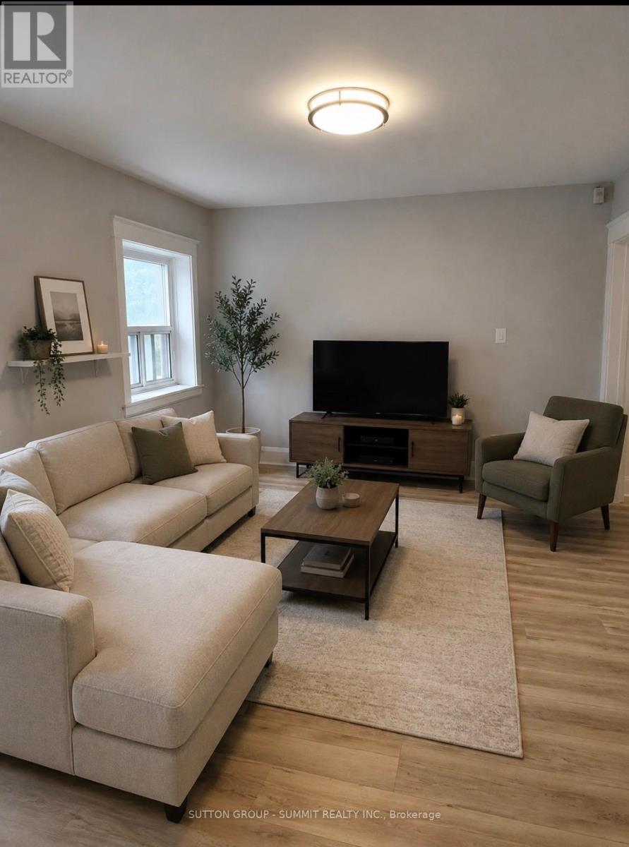 202 - 98 VAUGHAN ROAD, Toronto, Ontario