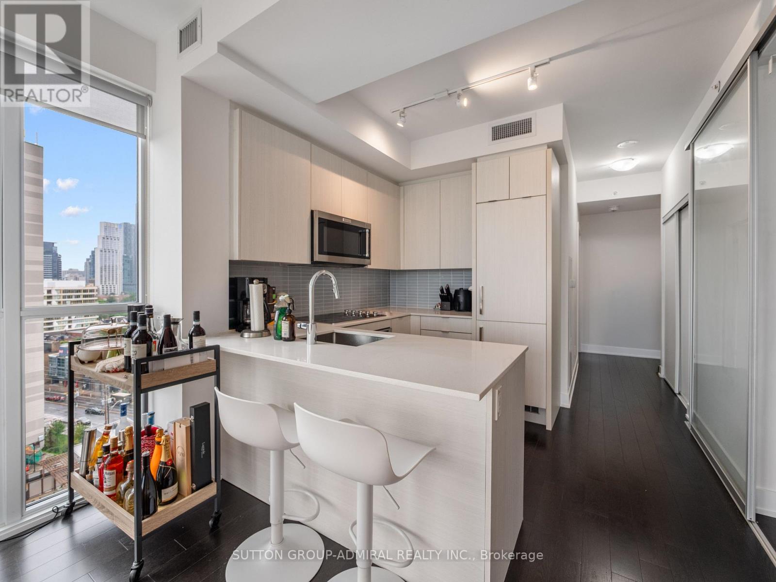 1204 - 181 Bedford Road, Toronto, Ontario  M5R 0A5 - Photo 4 - C13542202