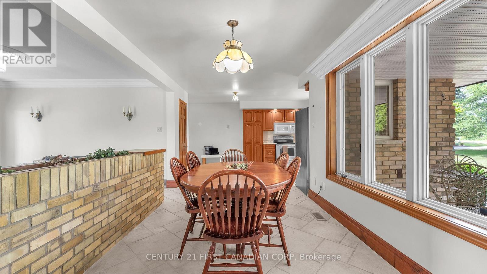 29159 Lakeview Line, Dutton/dunwich, Ontario N0L 2M0 - Photo 7 - X13599336