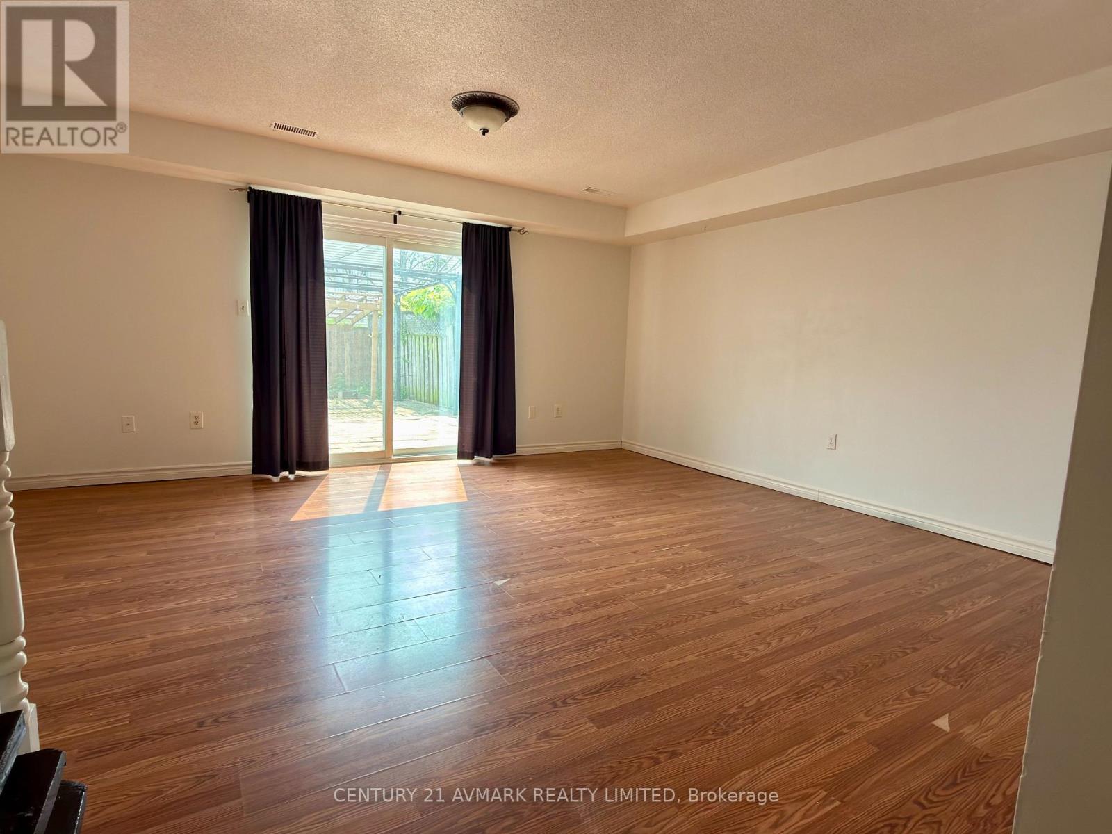 4363 Arejay Avenue, Lincoln (Beamsville), Ontario  L0R 1B6 - Photo 12 - X13599390
