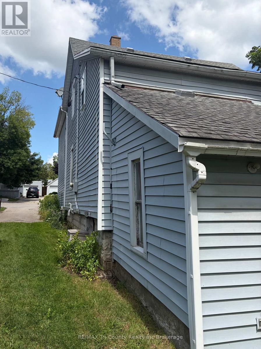 53 Brock Street W, Tillsonburg, Ontario N4G 2A4 - Photo 5 - X13599362