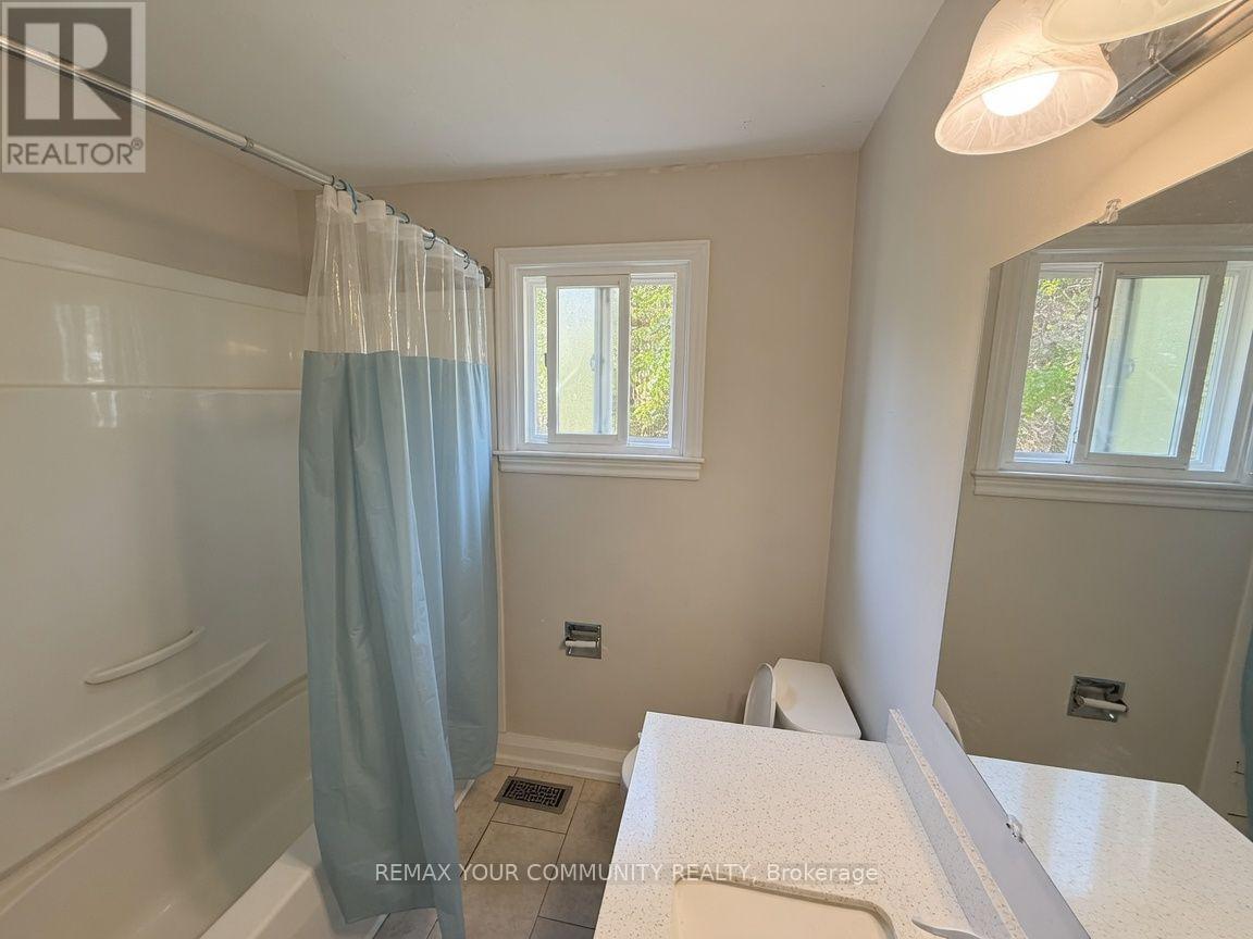 77 Beswick Drive, Newmarket, Ontario  L3Y 1E8 - Photo 15 - N13214786