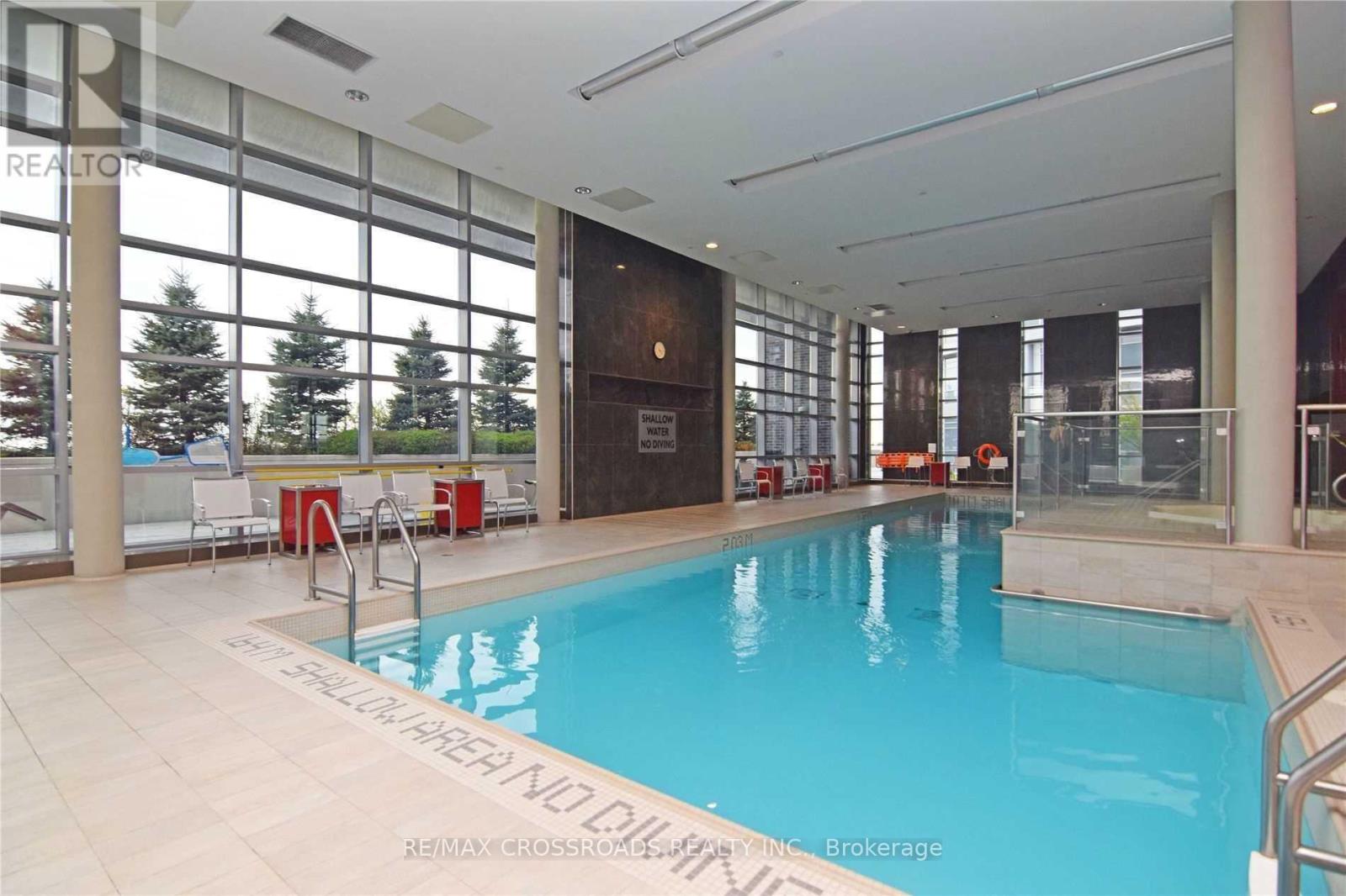 3326 - 135 Village Green Square, Toronto (Agincourt South-Malvern West), Ontario  M1S 0G4 - Photo 11 - E13599274