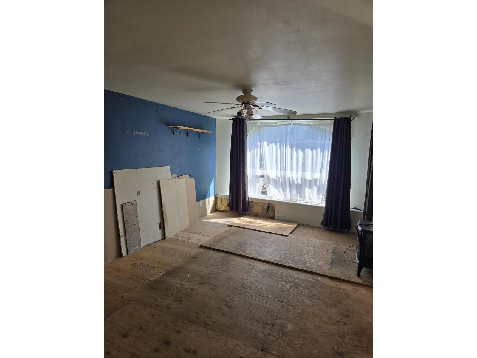 Listing image 24