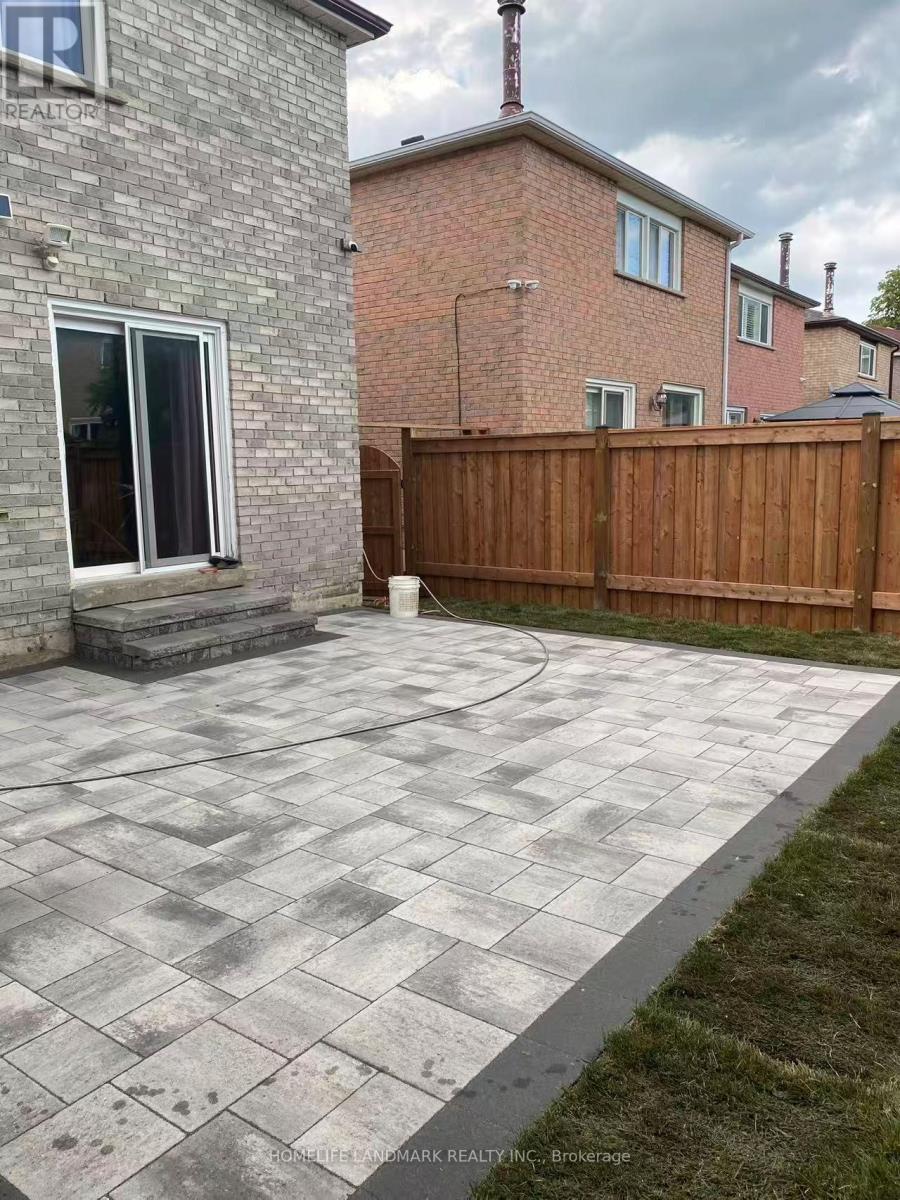 102 Chloe Crescent, Markham, Ontario  L3S 2J2 - Photo 11 - N13456394