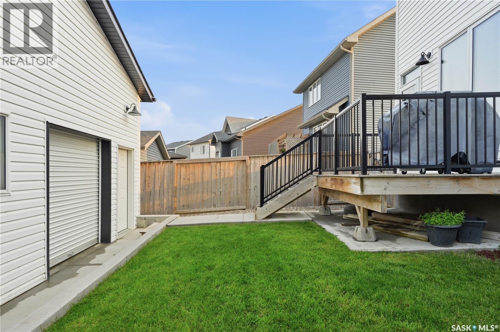 659 Secord Bend, Saskatoon, Saskatchewan  S7V 0M7 - Photo 46 - SK043096
