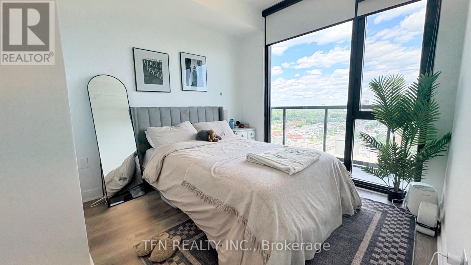 1611 - 86 Dundas Street E, Mississauga, Ontario  L5A 1W4 - Photo 4 - W13599252