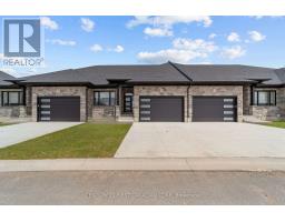 11 - 32 POSTMA CRESCENT, North Middlesex, Ontario