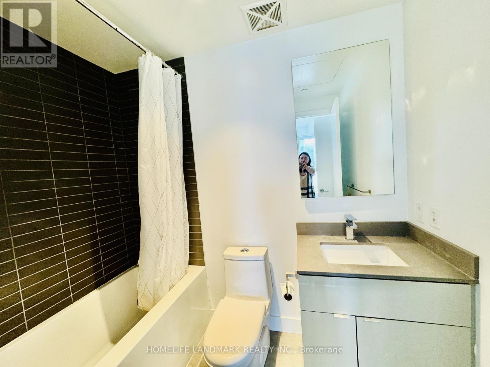 3811 - 7 Grenville Street, Toronto, Ontario  M4Y 0E9 - Photo 12 - C13599466