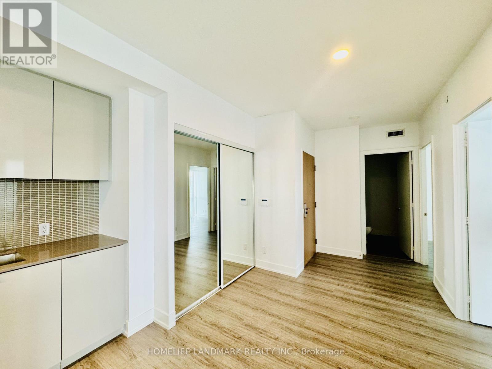 3811 - 7 Grenville Street, Toronto, Ontario  M4Y 0E9 - Photo 4 - C13599466