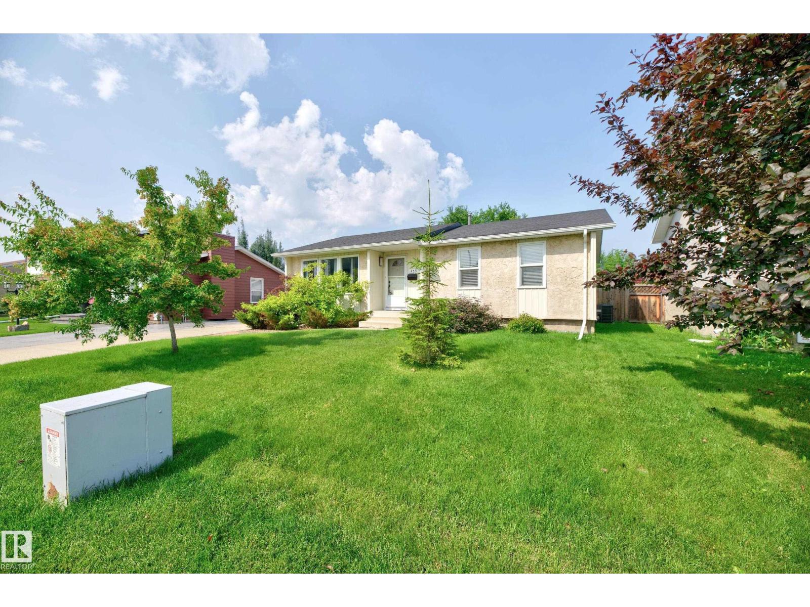 455 Huffman Cr NW, Edmonton, Alberta  T5A 4C7 - Photo 7 - E4500341