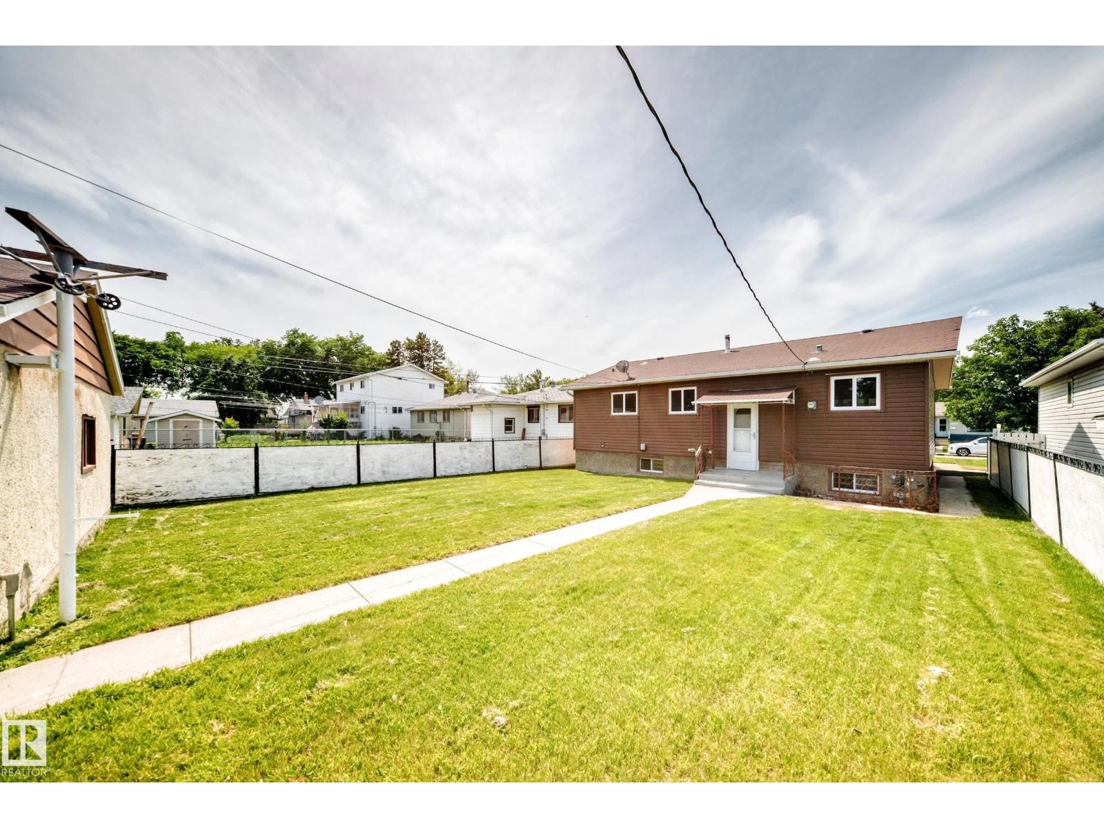 12819 107 St NW, Edmonton, Alberta  T5E 4V4 - Photo 47 - E4500342