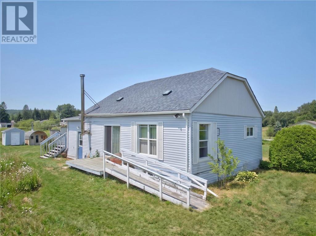 1212 Morgan Road, Chelmsford, Ontario  P0M 1L0 - Photo 6 - 2129405