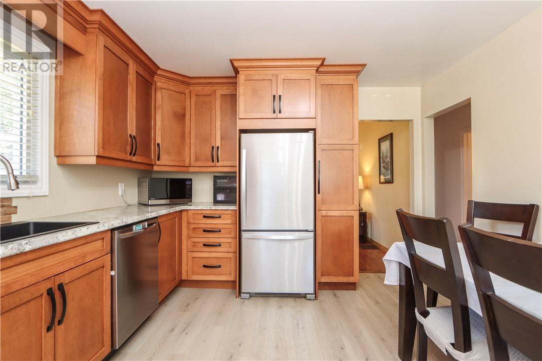 3140 Elm Street, Sudbury, Ontario  P3N 1E9 - Photo 5 - 2129350