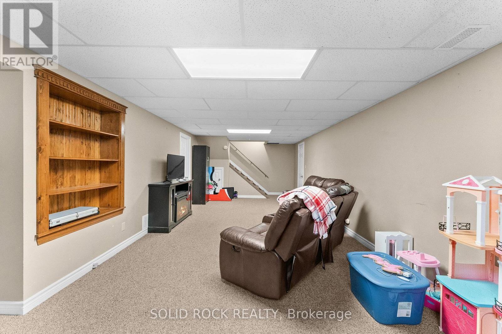 708 Mckenzie Avenue, Mcnab/braeside, Ontario  K7S 3G9 - Photo 28 - X13599456