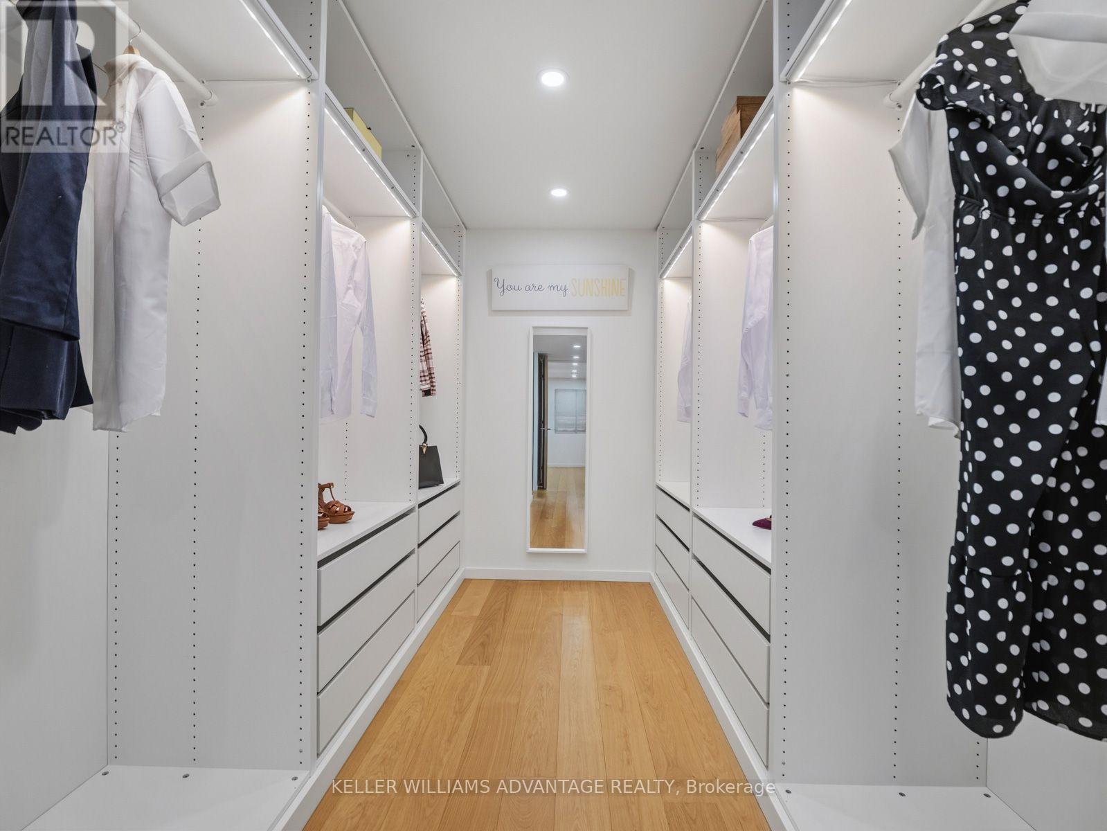 1002 - 1166 Bay Street, Toronto, Ontario  M5S 2X8 - Photo 24 - C13594260