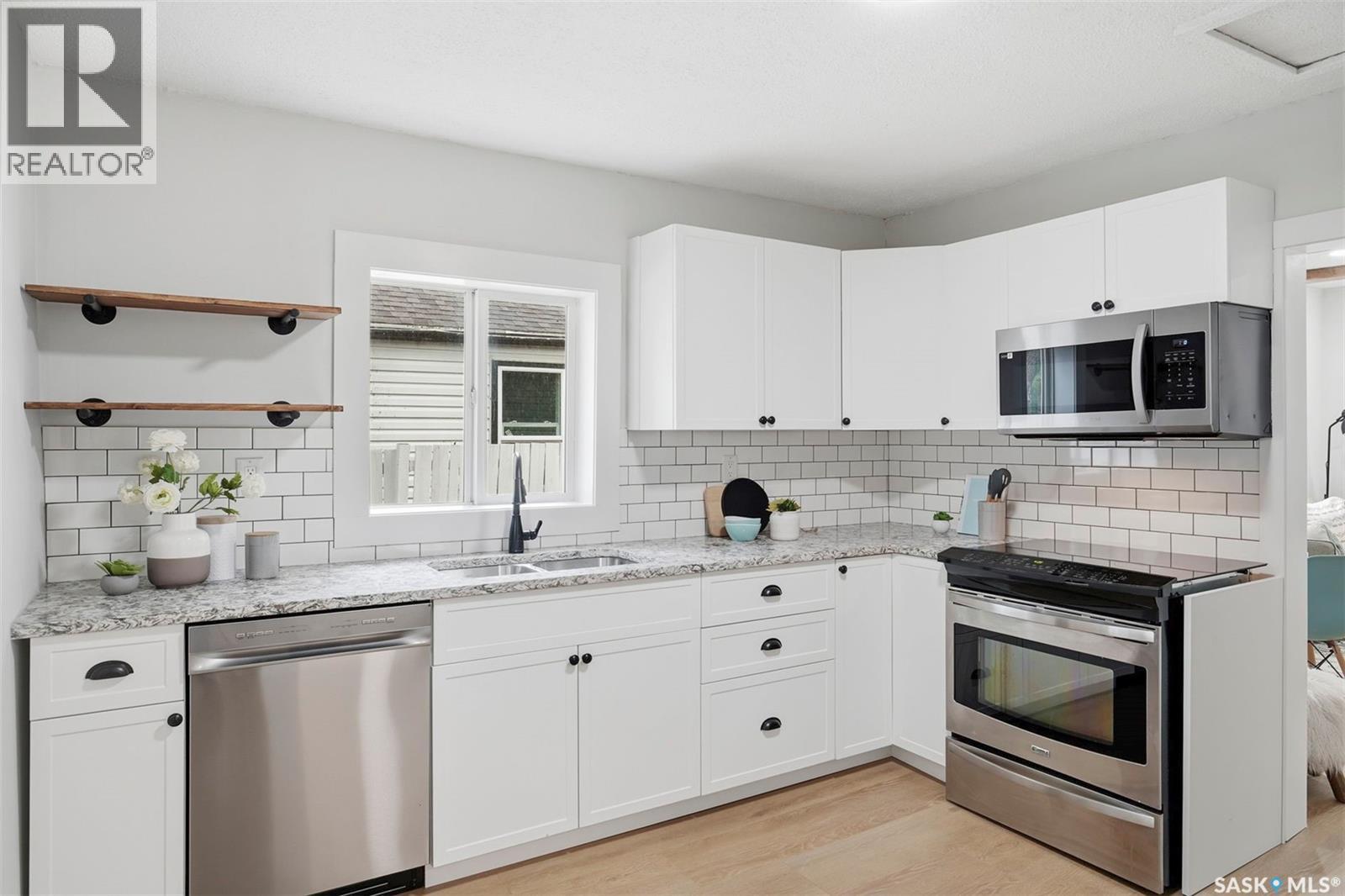 836 I Avenue S, Saskatoon, Saskatchewan  S7M 1Z3 - Photo 10 - SK043526