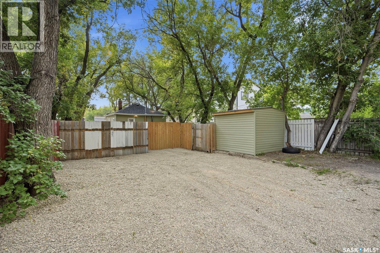 836 I Avenue S, Saskatoon, Saskatchewan  S7M 1Z3 - Photo 28 - SK043526