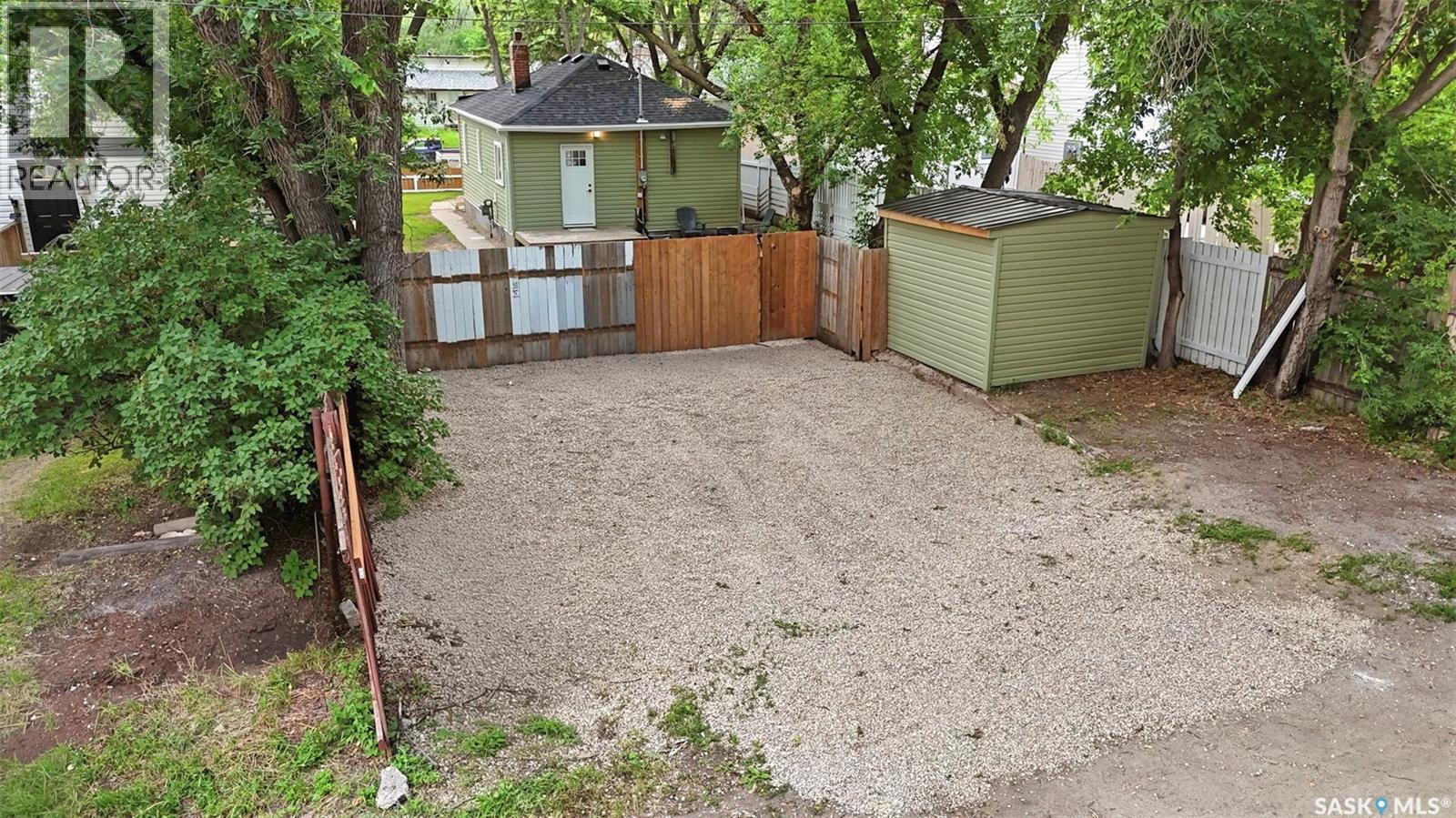 836 I Avenue S, Saskatoon, Saskatchewan  S7M 1Z3 - Photo 30 - SK043526