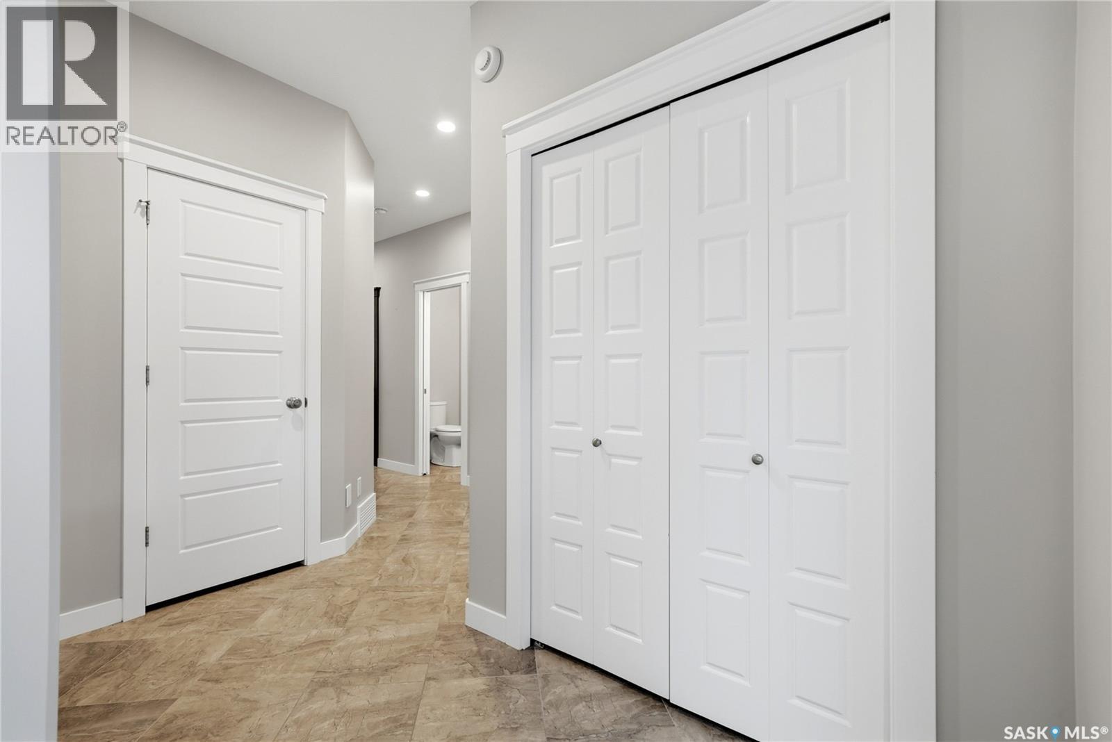 2871 Garnet Street, Regina, Saskatchewan  S4S 1X1 - Photo 15 - SK043517