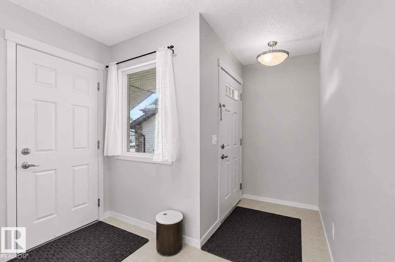 17304 73 St NW, Edmonton, Alberta  T5Z 0L3 - Photo 5 - E4500347
