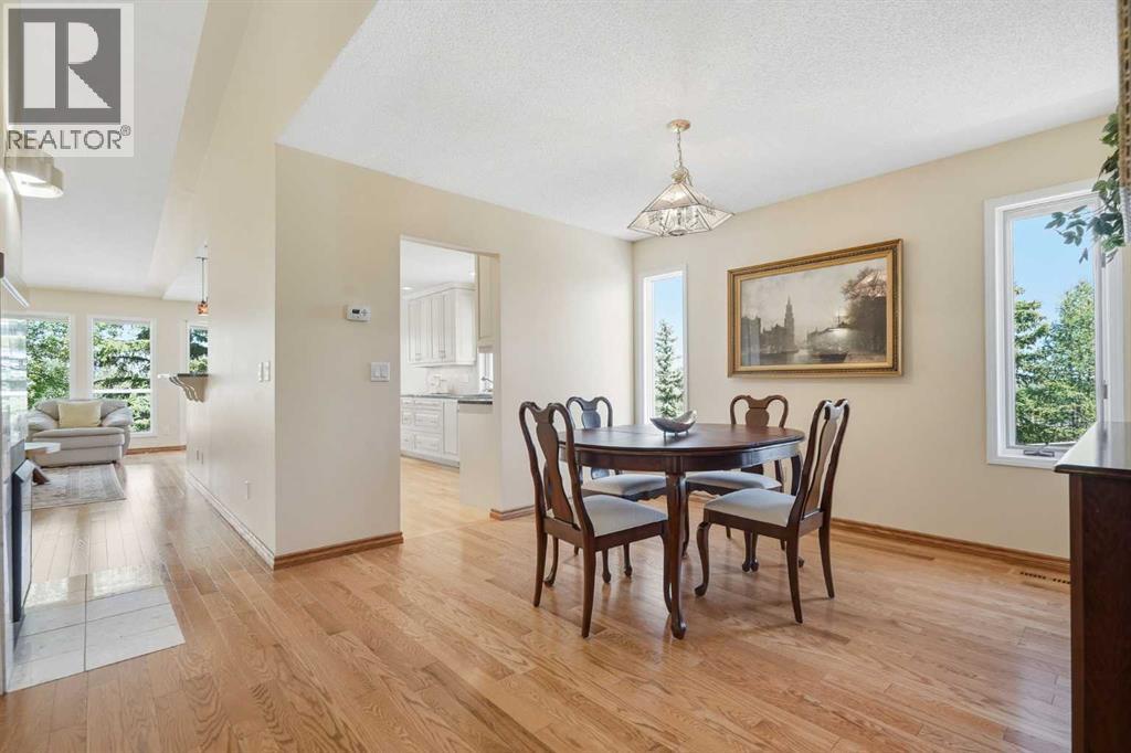 135 Shawnee Rise Sw, Calgary, Alberta  T2Y 2S3 - Photo 13 - A2329270