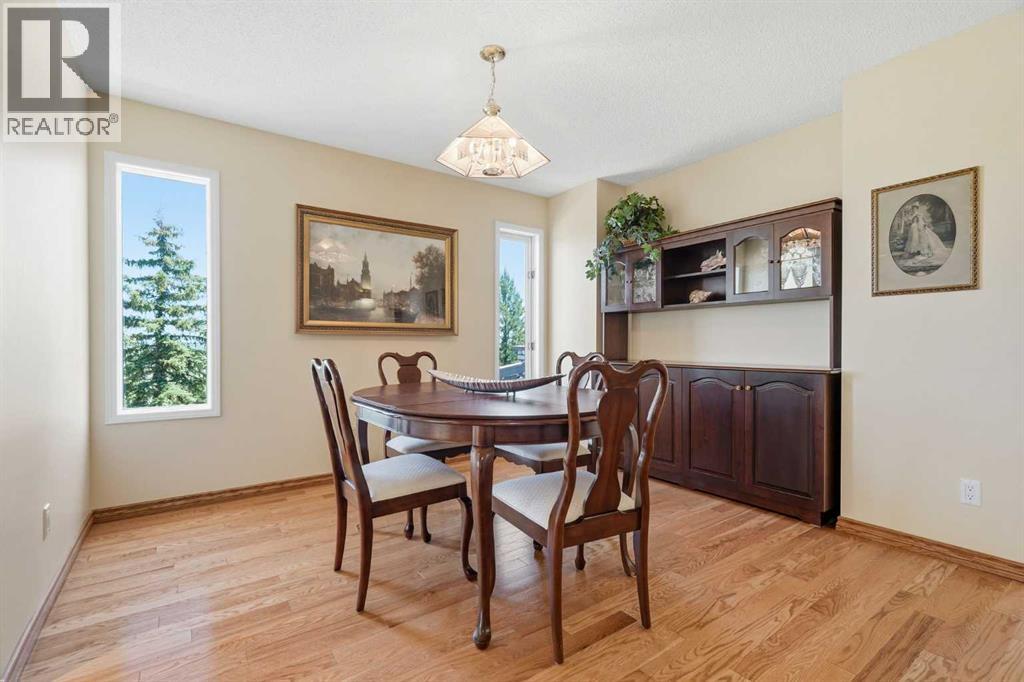 135 Shawnee Rise Sw, Calgary, Alberta  T2Y 2S3 - Photo 14 - A2329270
