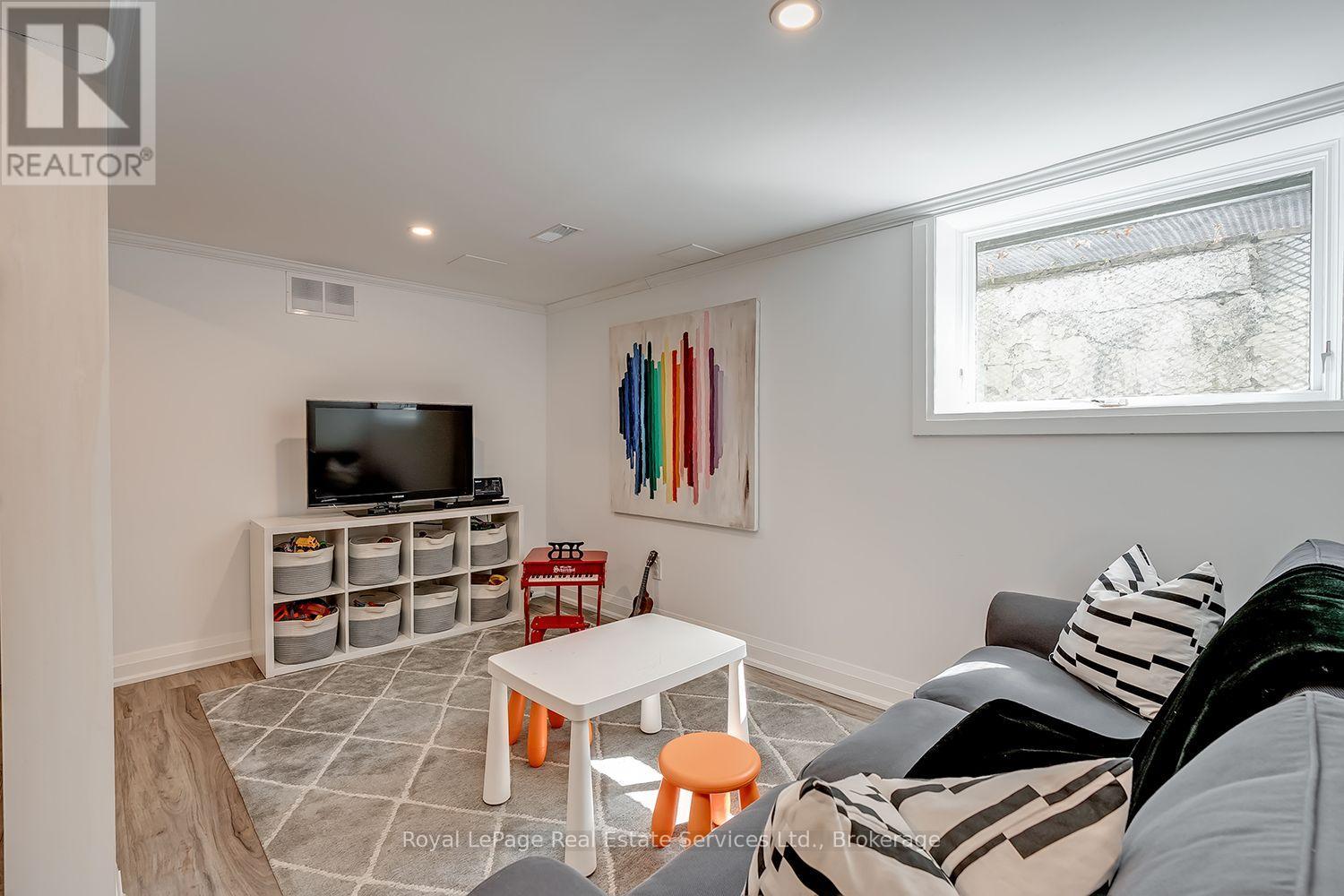 303 Watson Avenue, Oakville (Oo Old Oakville), Ontario  L6J 3V3 - Photo 30 - W13599614