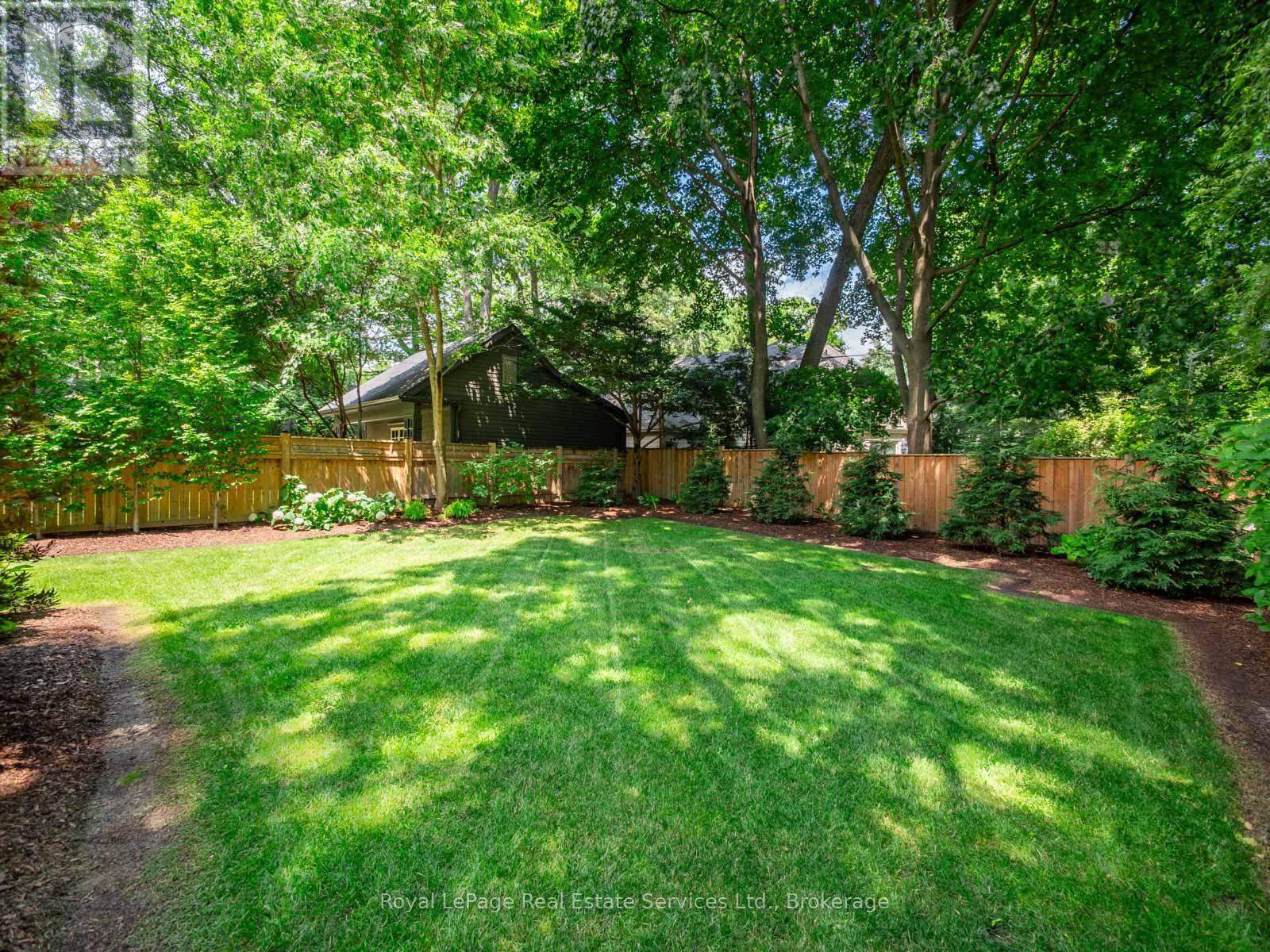 303 Watson Avenue, Oakville (Oo Old Oakville), Ontario  L6J 3V3 - Photo 39 - W13599614