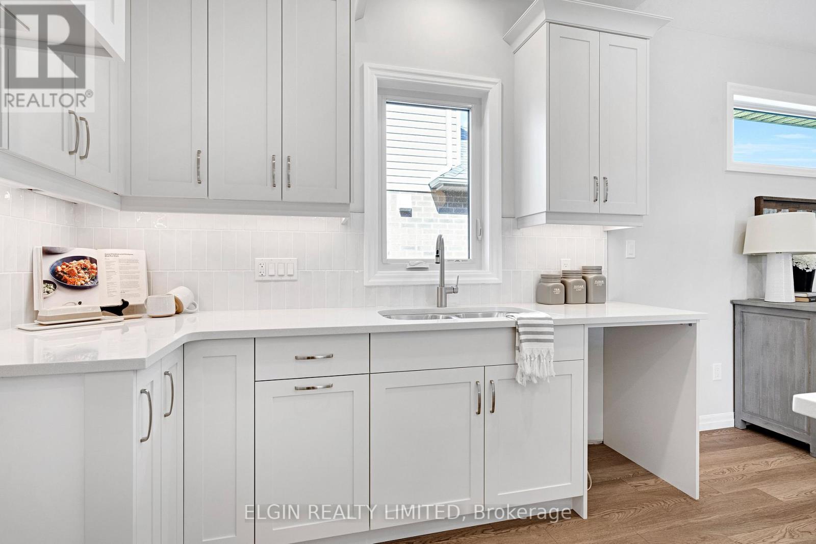 18 Braun Avenue, Tillsonburg, Ontario  N4G 0K5 - Photo 11 - X13599724