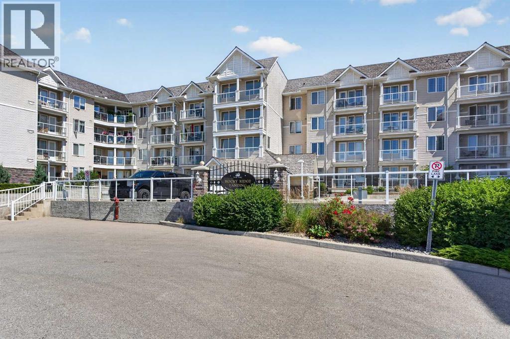 109, 500 Rocky Vista Gardens Nw, Calgary, Alberta T3G 0C3 - Photo 1 - A2328487