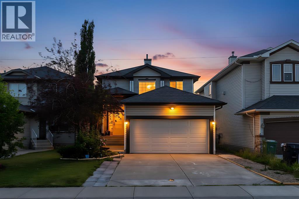 167 Valley Crest Close NW, Calgary, Alberta  T3B 5X3 - Photo 1 - A2329795