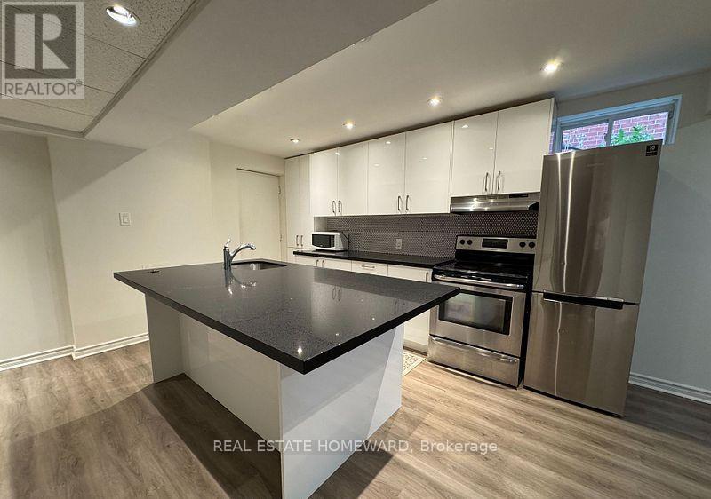 W/o - 121 Primeau Drive, Aurora, Ontario  L4G 6Z6 - Photo 4 - N13599570