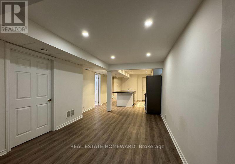 W/o - 121 Primeau Drive, Aurora, Ontario  L4G 6Z6 - Photo 6 - N13599570