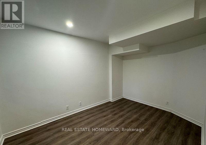 W/o - 121 Primeau Drive, Aurora, Ontario  L4G 6Z6 - Photo 8 - N13599570
