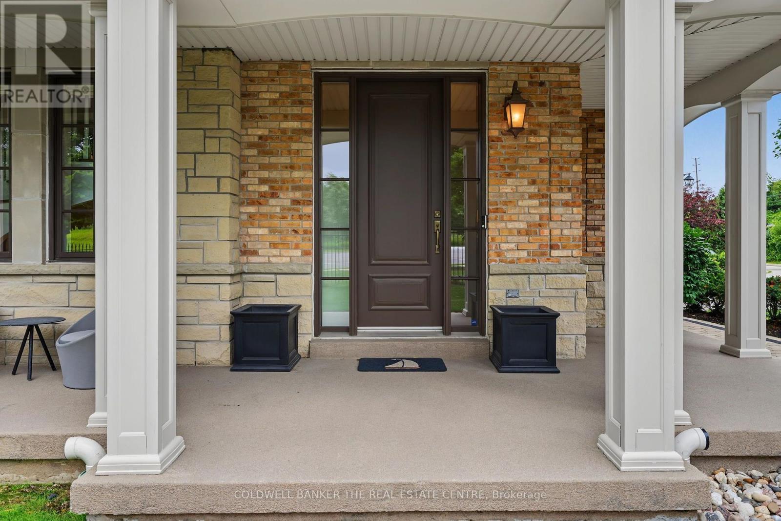64 Jenny Thompson Court, Richmond Hill, Ontario  L4S 0E7 - Photo 4 - N13599728