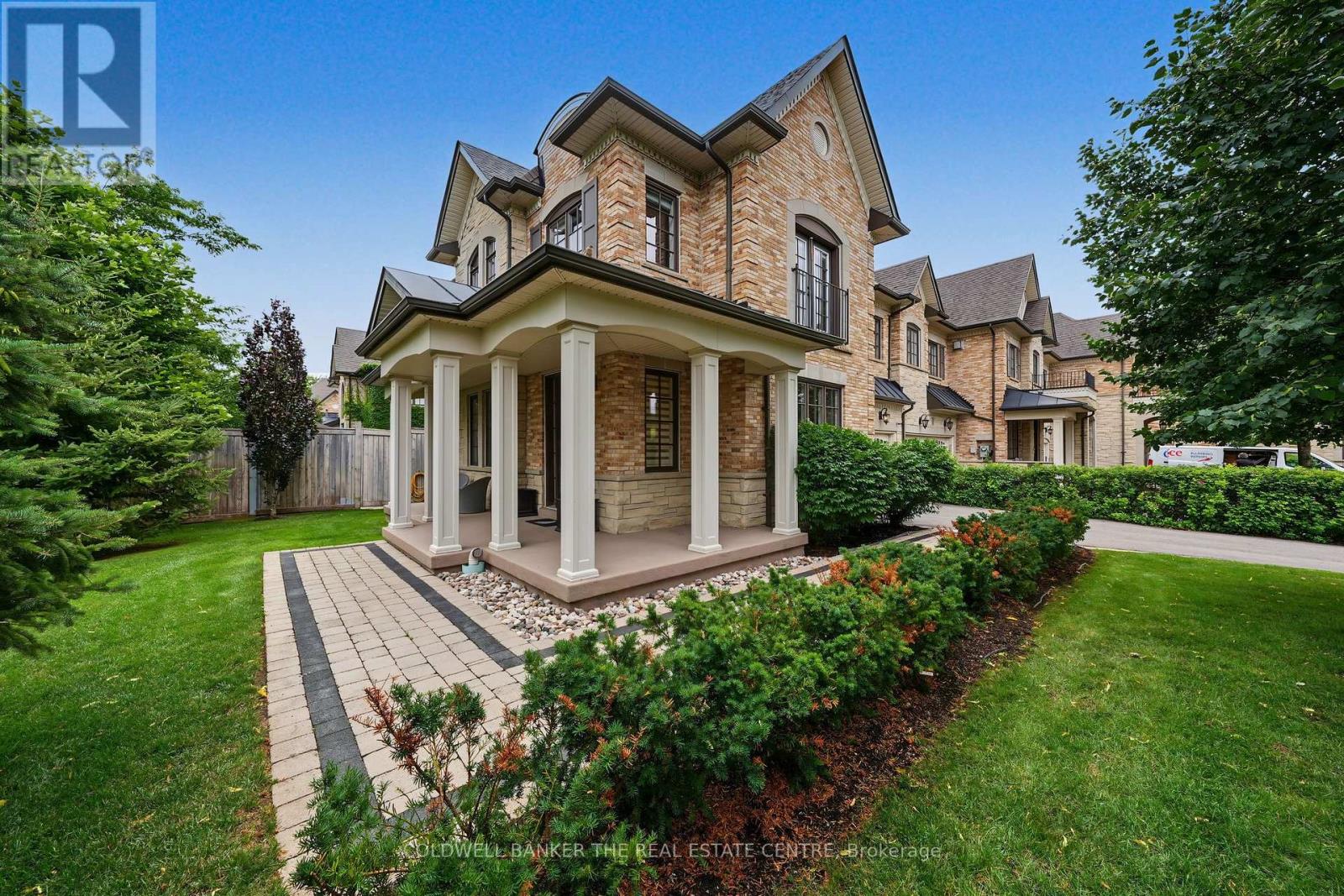 64 Jenny Thompson Court, Richmond Hill, Ontario  L4S 0E7 - Photo 5 - N13599728
