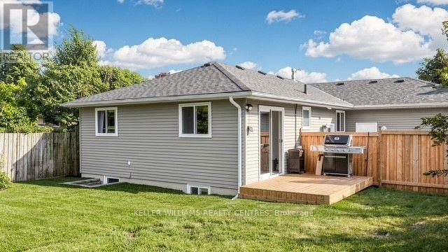 Upper - 29 Bronte Crescent, Barrie (Letitia Heights), Ontario  L4N 5B8 - Photo 29 - S13599498