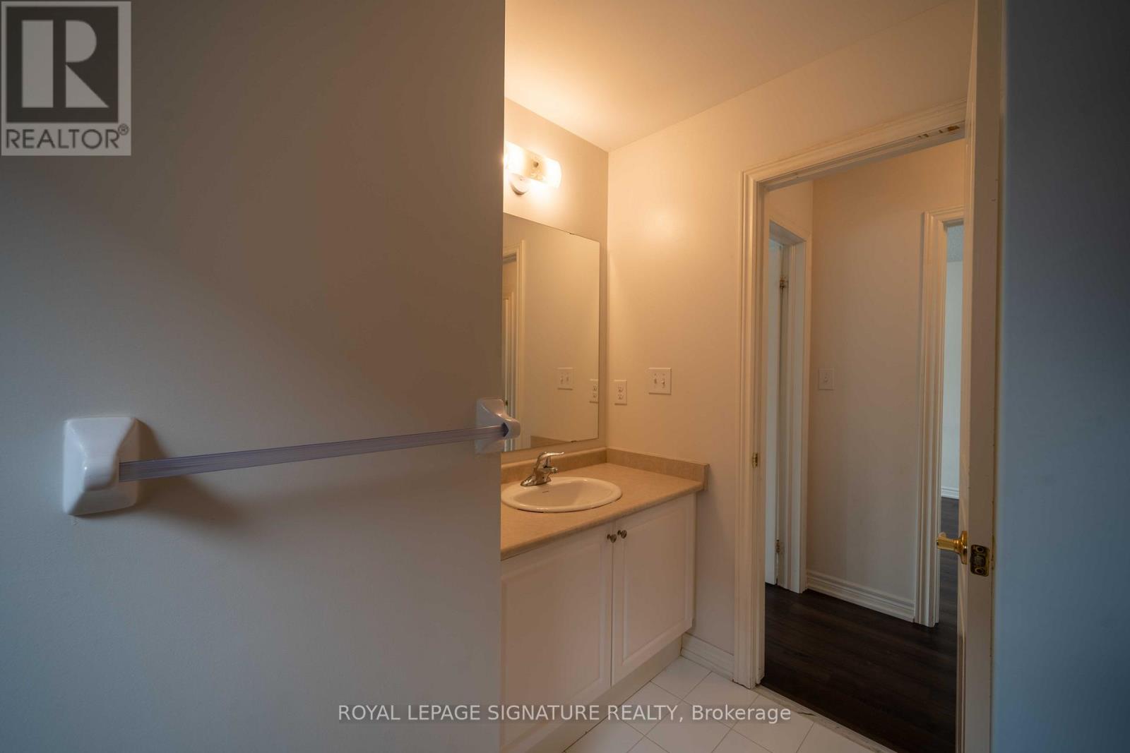 5570 Meadowcrest Avenue, Mississauga, Ontario  L5M 0V1 - Photo 28 - W13599526