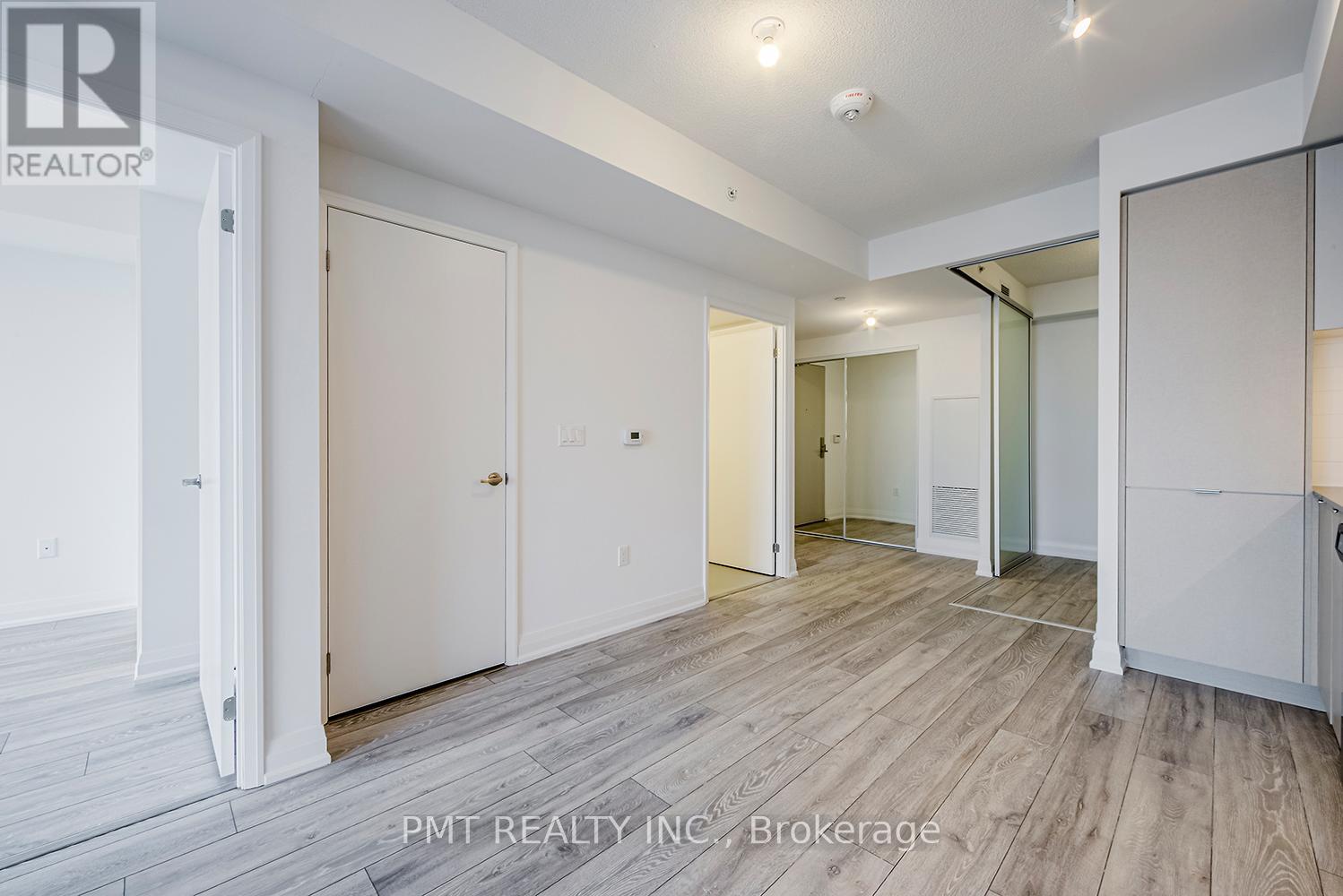 2001 - 30 Gibbs Road, Toronto, Ontario  M9B 0E4 - Photo 17 - W13599534