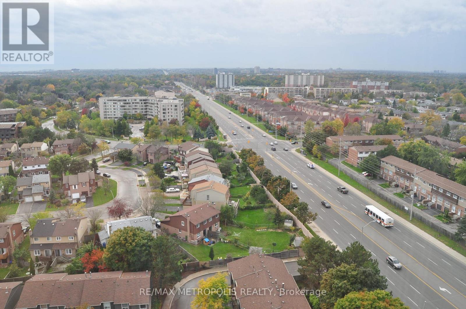 Ph01 - 880 Dundas Street W, Mississauga, Ontario  L5C 4H3 - Photo 13 - W13599576