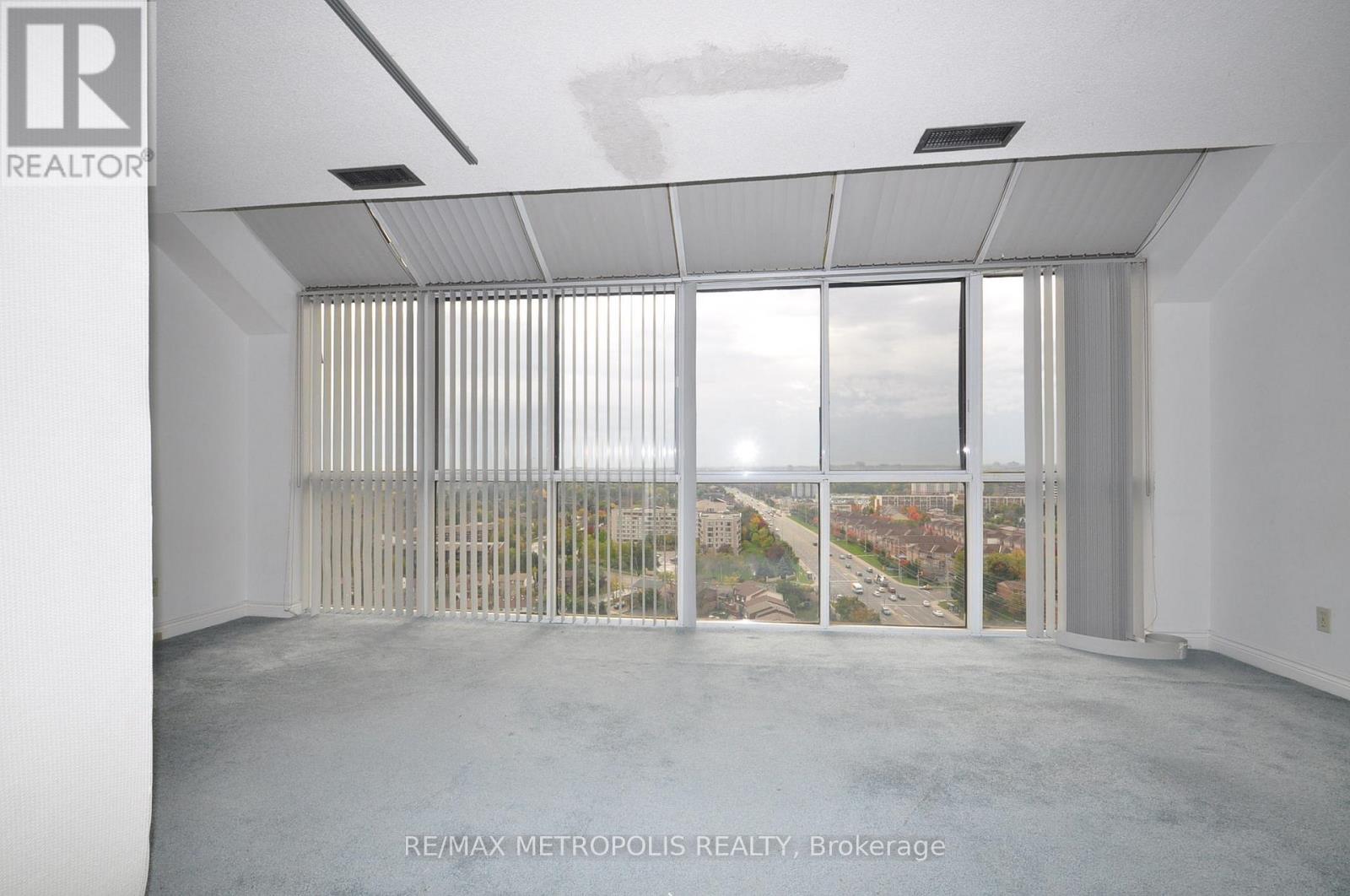 Ph01 - 880 Dundas Street W, Mississauga, Ontario  L5C 4H3 - Photo 8 - W13599576
