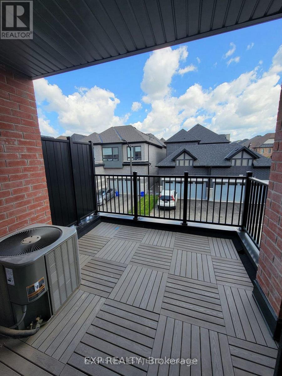 3305 Sixth Line, Oakville, Ontario  L6H 0Z6 - Photo 1 - W13599692