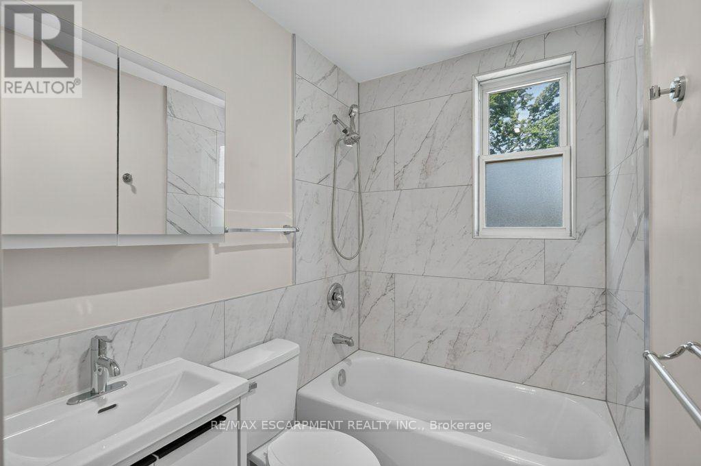 220 East 13th Street, Hamilton, Ontario  L9A 3Z7 - Photo 23 - X13599572