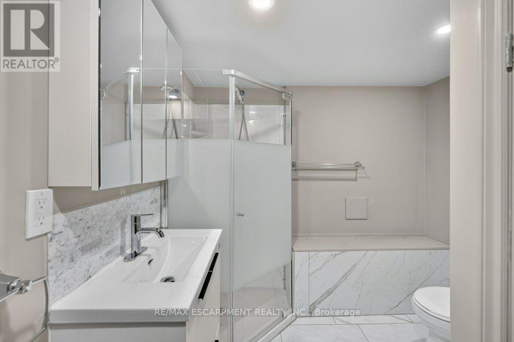 220 East 13th Street, Hamilton, Ontario  L9A 3Z7 - Photo 34 - X13599572