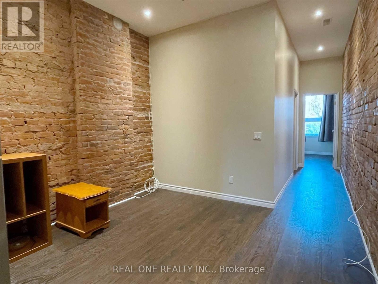 2 - 173 King Street E, Hamilton (Beasley), Ontario  L8N 1B3 - Photo 4 - X13599578