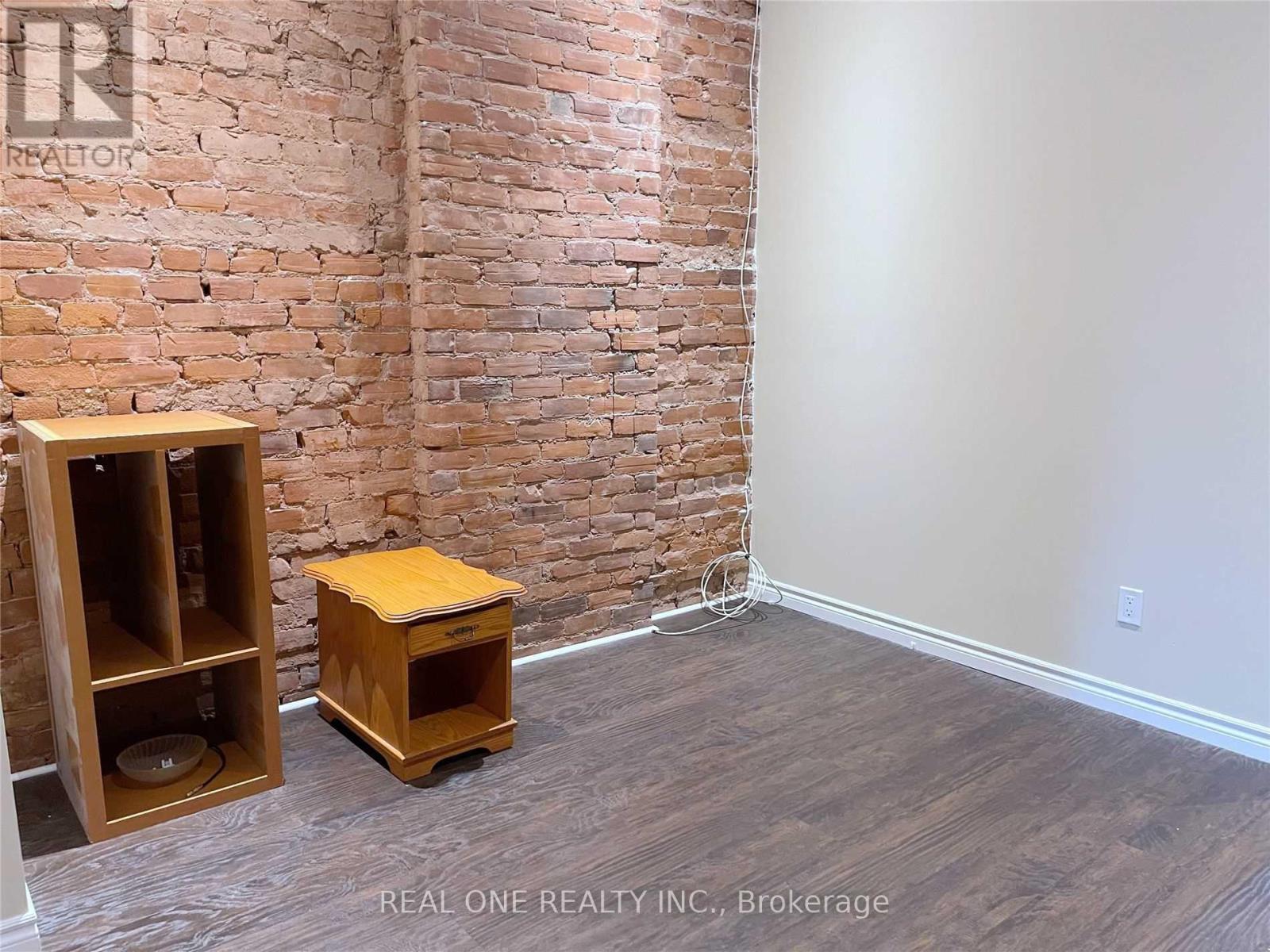 2 - 173 King Street E, Hamilton (Beasley), Ontario  L8N 1B3 - Photo 5 - X13599578
