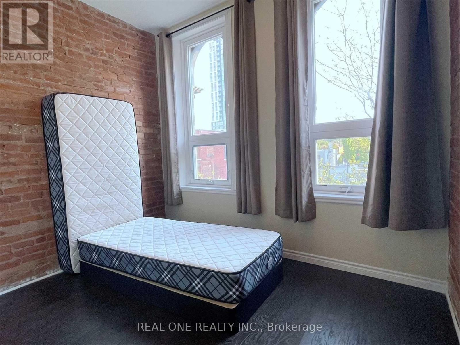 2 - 173 King Street E, Hamilton (Beasley), Ontario  L8N 1B3 - Photo 6 - X13599578