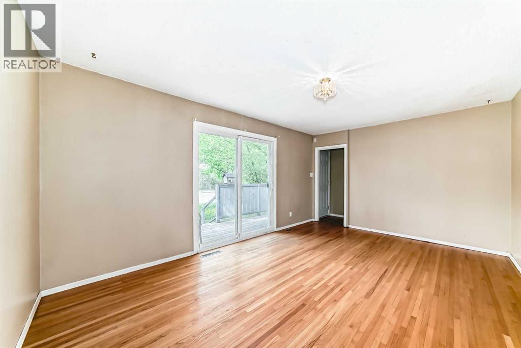 8016 33 Avenue NW, Calgary, Alberta  T3B 1L7 - Photo 5 - A2312377