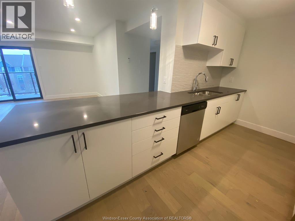 2550 Sandwich West Parkway Unit# 414, Lasalle, Ontario  N9H 0N4 - Photo 5 - 26016670